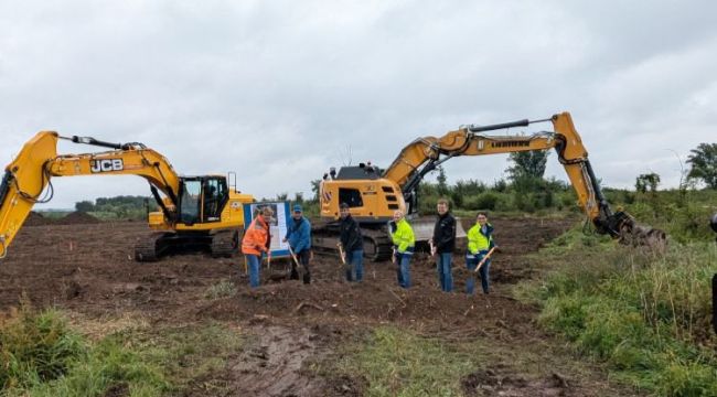 Link zur Seite Ökologischer Ausbau der Schwarzach bei Möning 