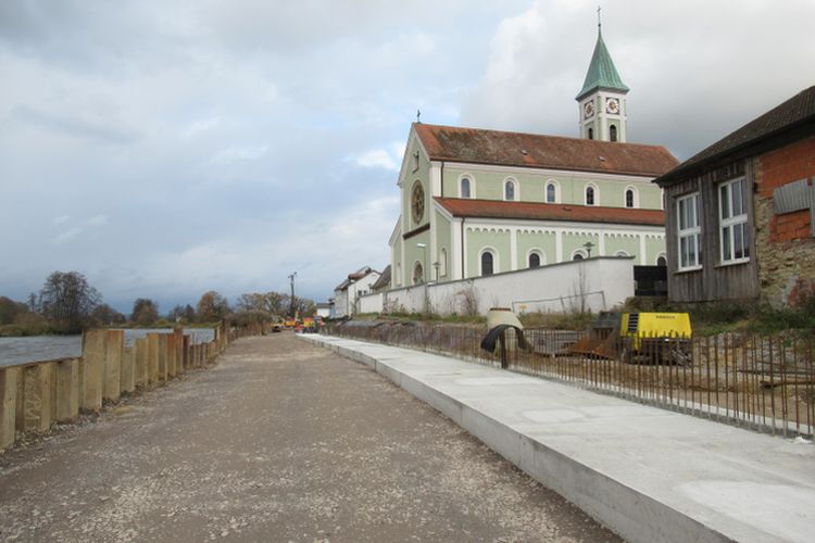Vorbereitungen HWS-Mauer Vorbereitungen HWS-Mauer